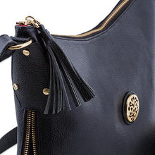 Chic Black Leather Shoulder Bag