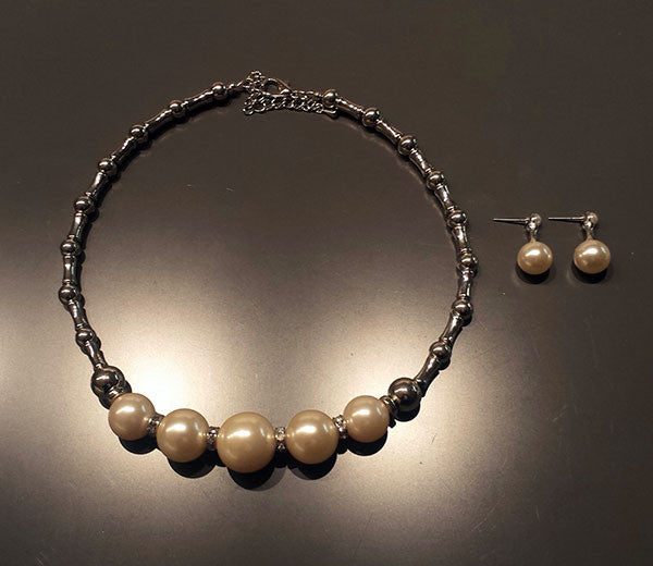 Pearl Lightweight Fashion Necklace & Earrings Set