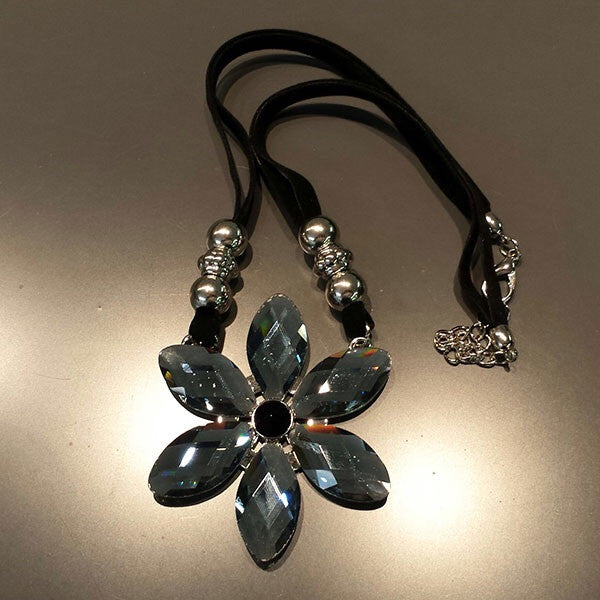 Black Diamond Crystal Fashion Necklace