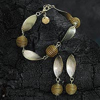Gold Accent Golden Grass Bracelet and Earrings 'Grassy Helix'